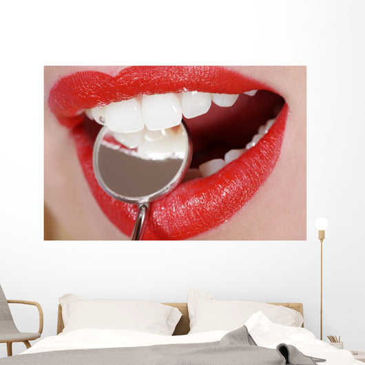 Mouth Mirror Shows Clean