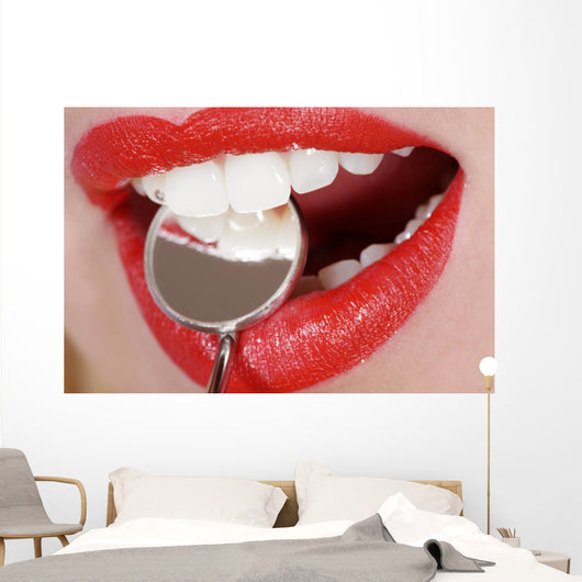 Mouth Mirror Shows Clean
