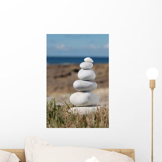 Statue Cailloux Wall Decal