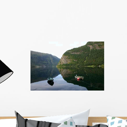 Stille Wall Decal