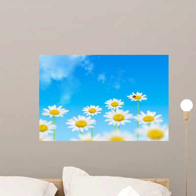 Marguerites Et Coccinelle Wall Decal shown on a wall