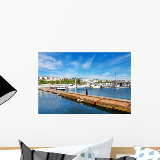 Des Moines Washington State Wall Decal