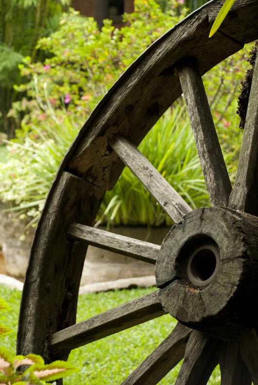 Wagon Wheel Wall Decal