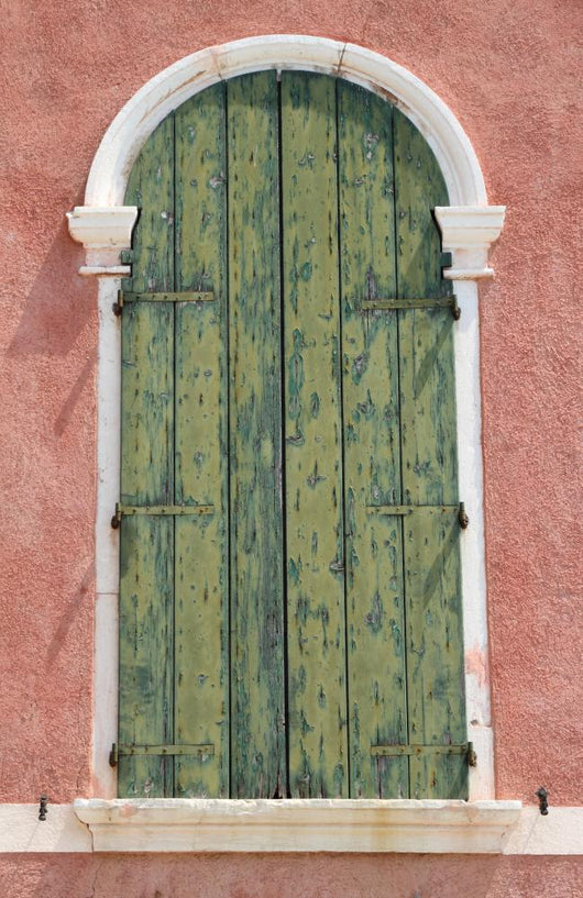 Arc Window with Green Wall Decal