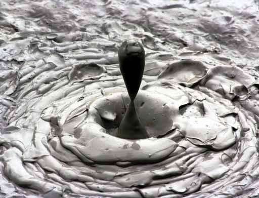 Drop Mud from Thermal Wall Decal