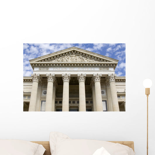 Palais Justice Wall Decal