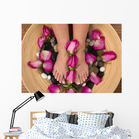 Pedispa Wall Decal