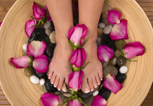 Pedispa Wall Decal