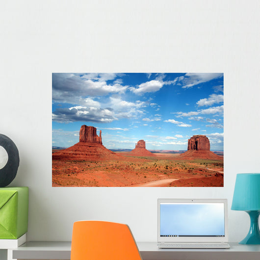the mittens of monument valley Wall Mural