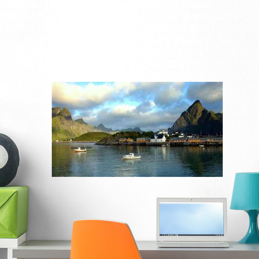 Lofotenh Tten Wall Decal