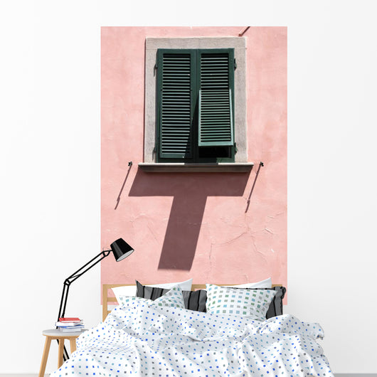 Green Shutter