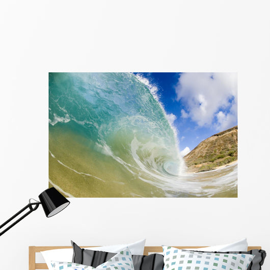 giant breaking wave in hawaii Wall Mural