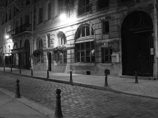 Rue la Nuit (Street at Night) Wall Decal