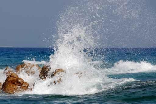 Wave Crashing on Rocks Wall Decal