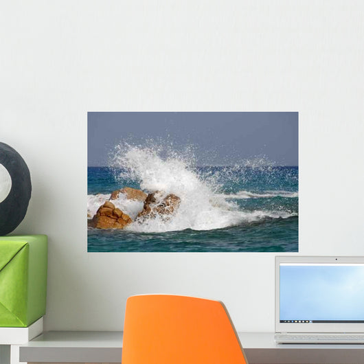 Mare Mosso E Onde Wall Decal