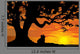 Silhouette Couple Love to Wall Decal