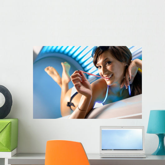 Girl with Gum Solarium Wall Decal