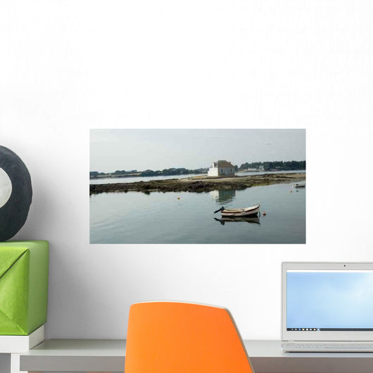 La Petite Mer Wall Decal