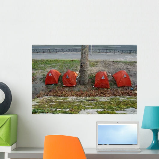 Camping En Ville Wall Decal
