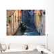Gondoleer in Narrow Venice Canal Wall Decal