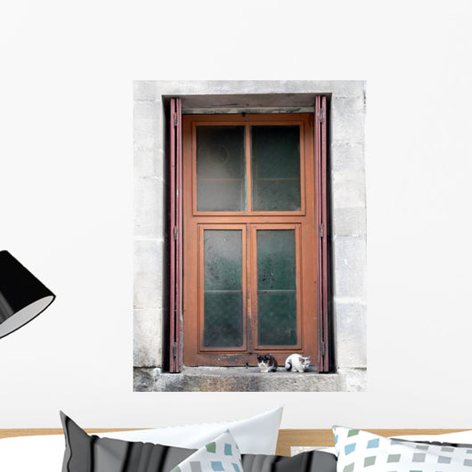 Fenetre Et Chats Wall Decal