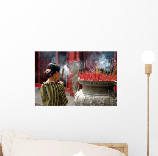 Pria Re Bouddhiste Hanoi Wall Decal