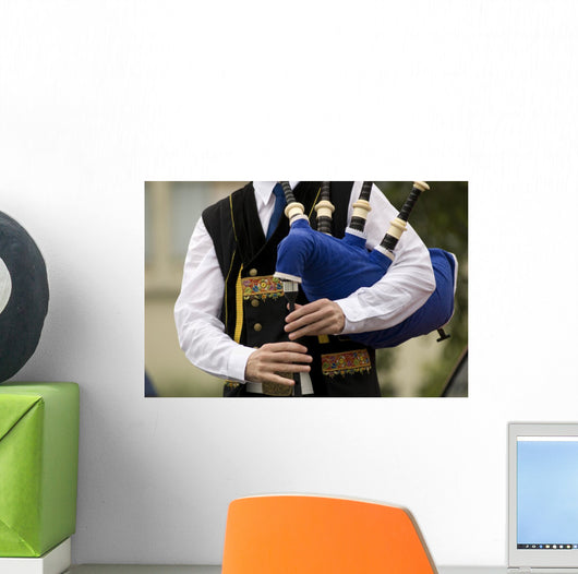 Bagpiper Wall Decal