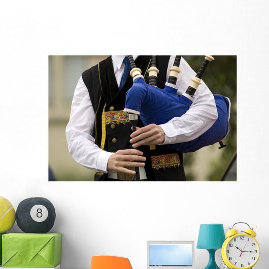 Bagpiper Wall Decal