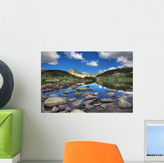 Glacial Lake Zabecko with