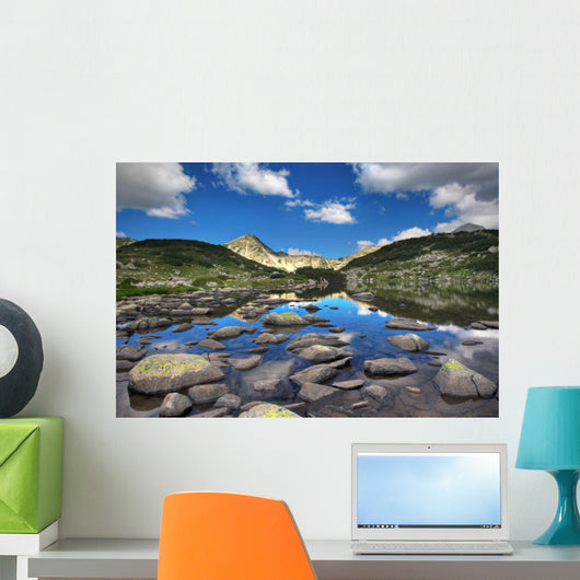 Glacial Lake Zabecko with
