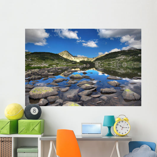 Glacial Lake Zabecko with