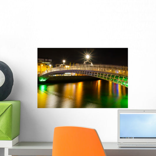 Hapenny Bridge Dublin