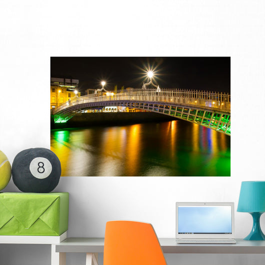 Hapenny Bridge Dublin