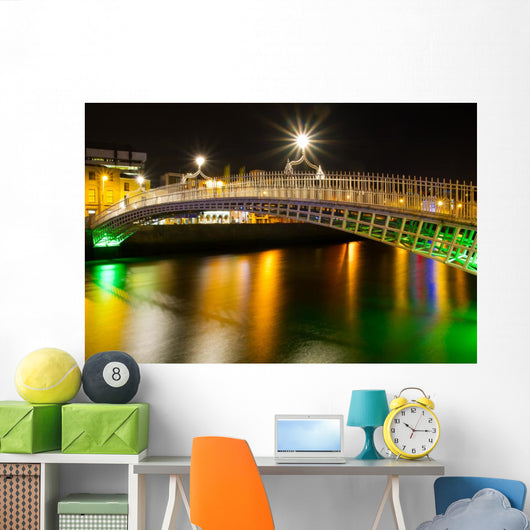 Hapenny Bridge Dublin