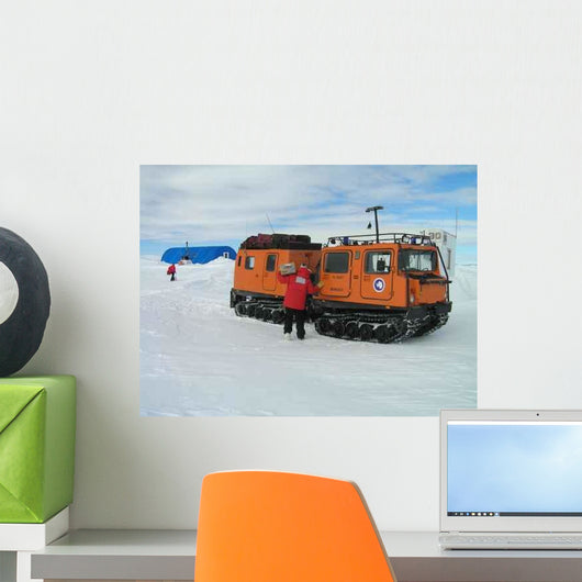 Antarctica Snow Truck-1 Wall Decal