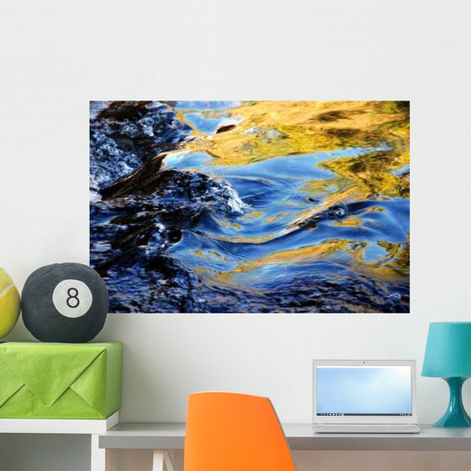Reflection Running Water Wall Decal