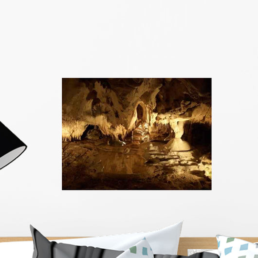 Grotte Thouzon Wall Decal