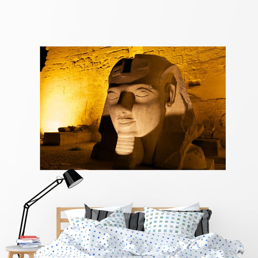 Ramses Statue Vor Dem