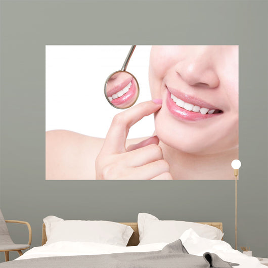 Healthy Woman Teeth and