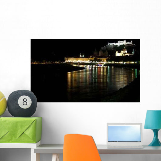 Salzburg Bei Nacht Wall Decal
