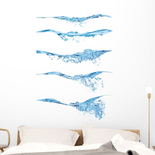 Set Splashing Water Waves
