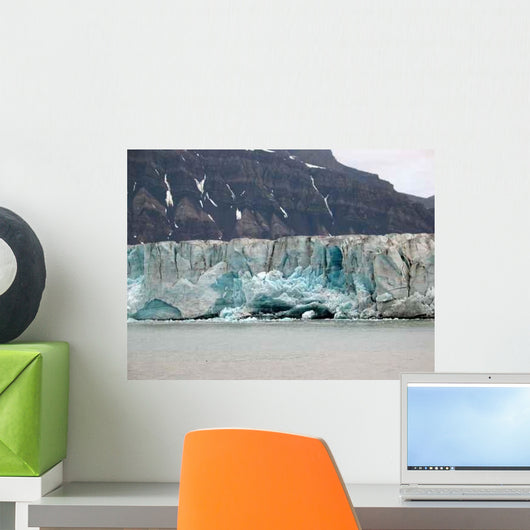 Chute Serac D'un Glacier Wall Decal