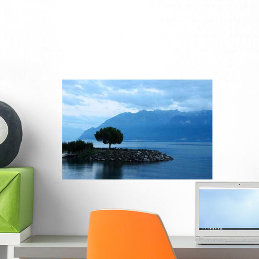 Tree Geneva Lake 01 Wall Decal