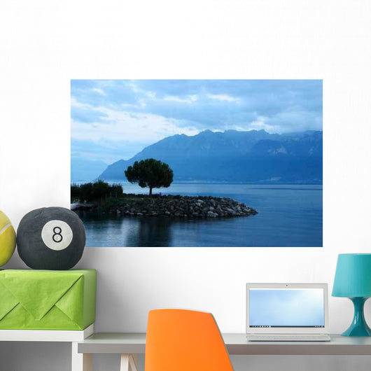 Tree Geneva Lake 01 Wall Decal