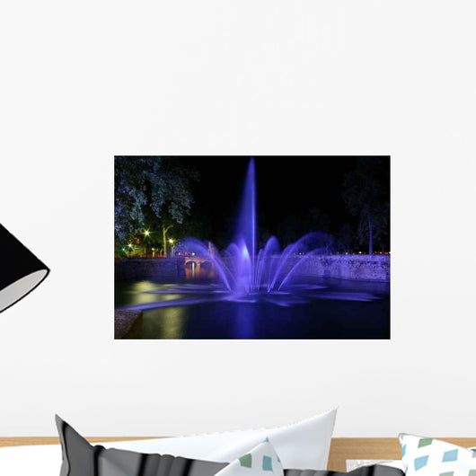 Jardins La Fontaine Wall Decal