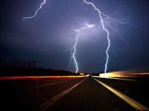 Twin Lightning Bolts Strike Wall Decal