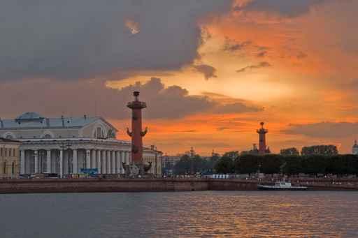 Rostral Columns Wall Decal