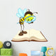 Bee Searching with Magnifying Wall Decal