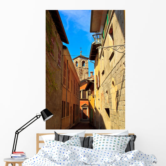Italian Street