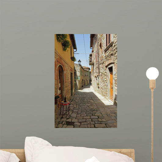 Narrow Stony Street Tuscan